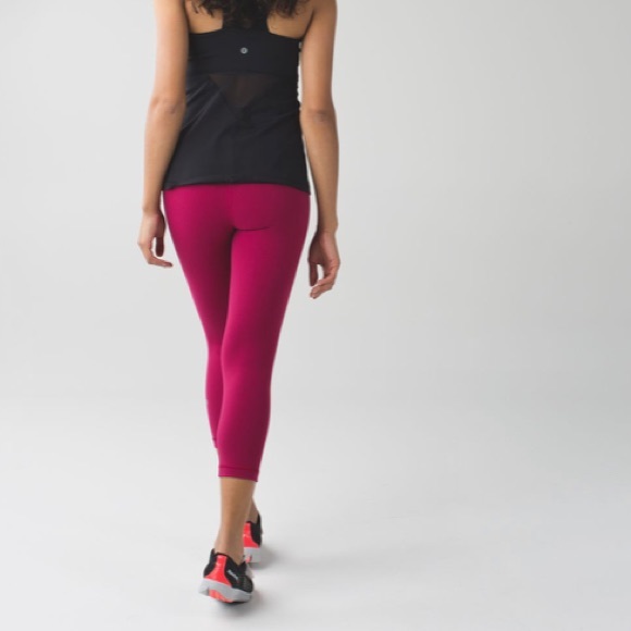 • Lululemon • Wunder Under High Rise Berry Rumble - Picture 2 of 5